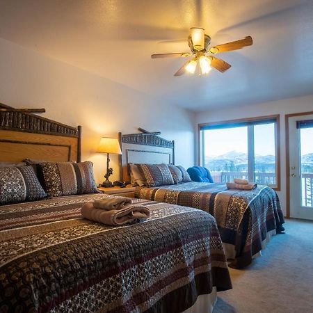 הילי Denali Lakeview Inn מראה חיצוני תמונה