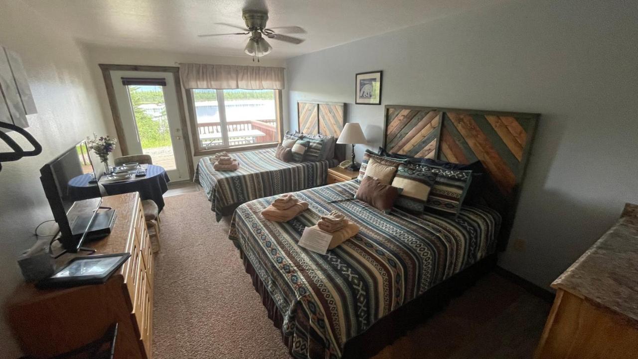 הילי Denali Lakeview Inn מראה חיצוני תמונה