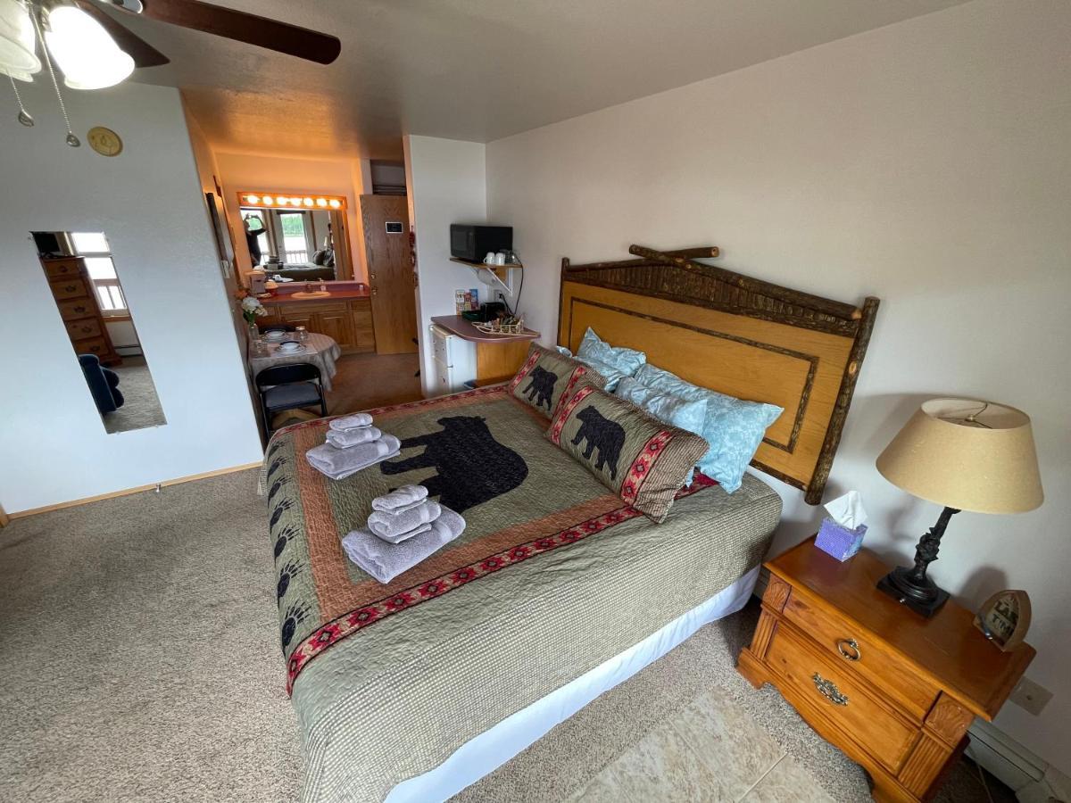 הילי Denali Lakeview Inn מראה חיצוני תמונה