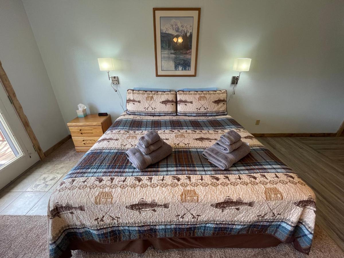 הילי Denali Lakeview Inn מראה חיצוני תמונה
