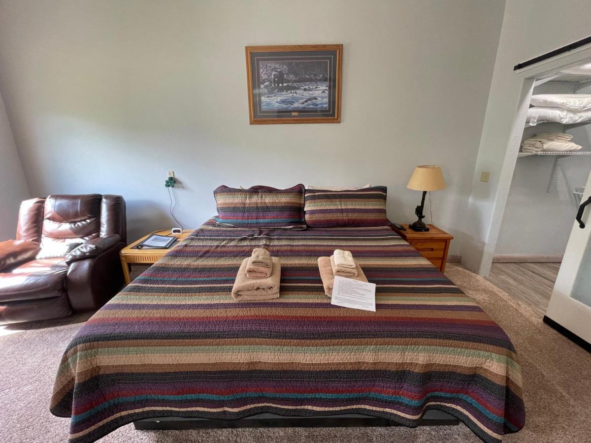 הילי Denali Lakeview Inn מראה חיצוני תמונה