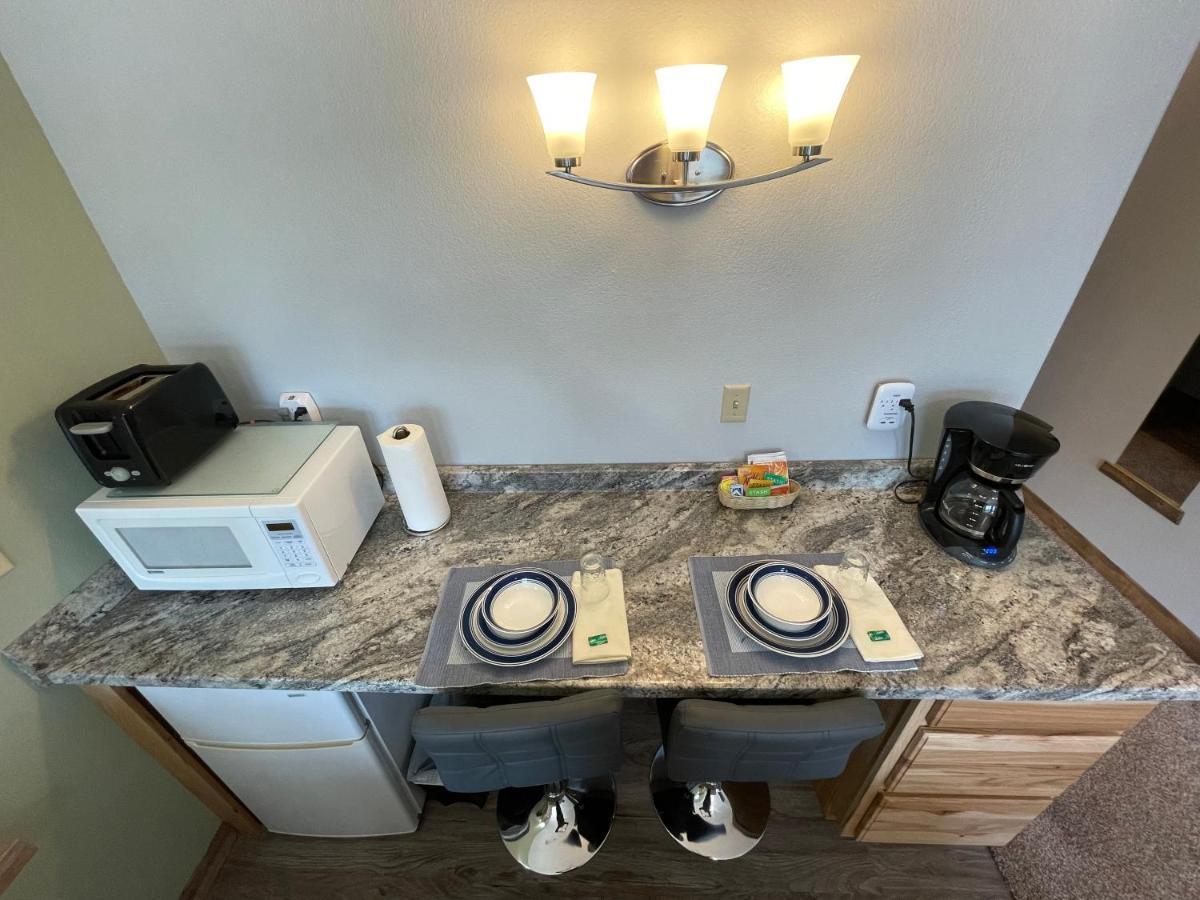 הילי Denali Lakeview Inn מראה חיצוני תמונה