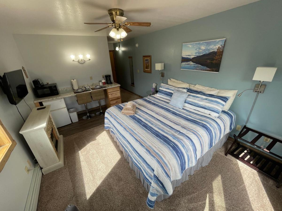 הילי Denali Lakeview Inn מראה חיצוני תמונה