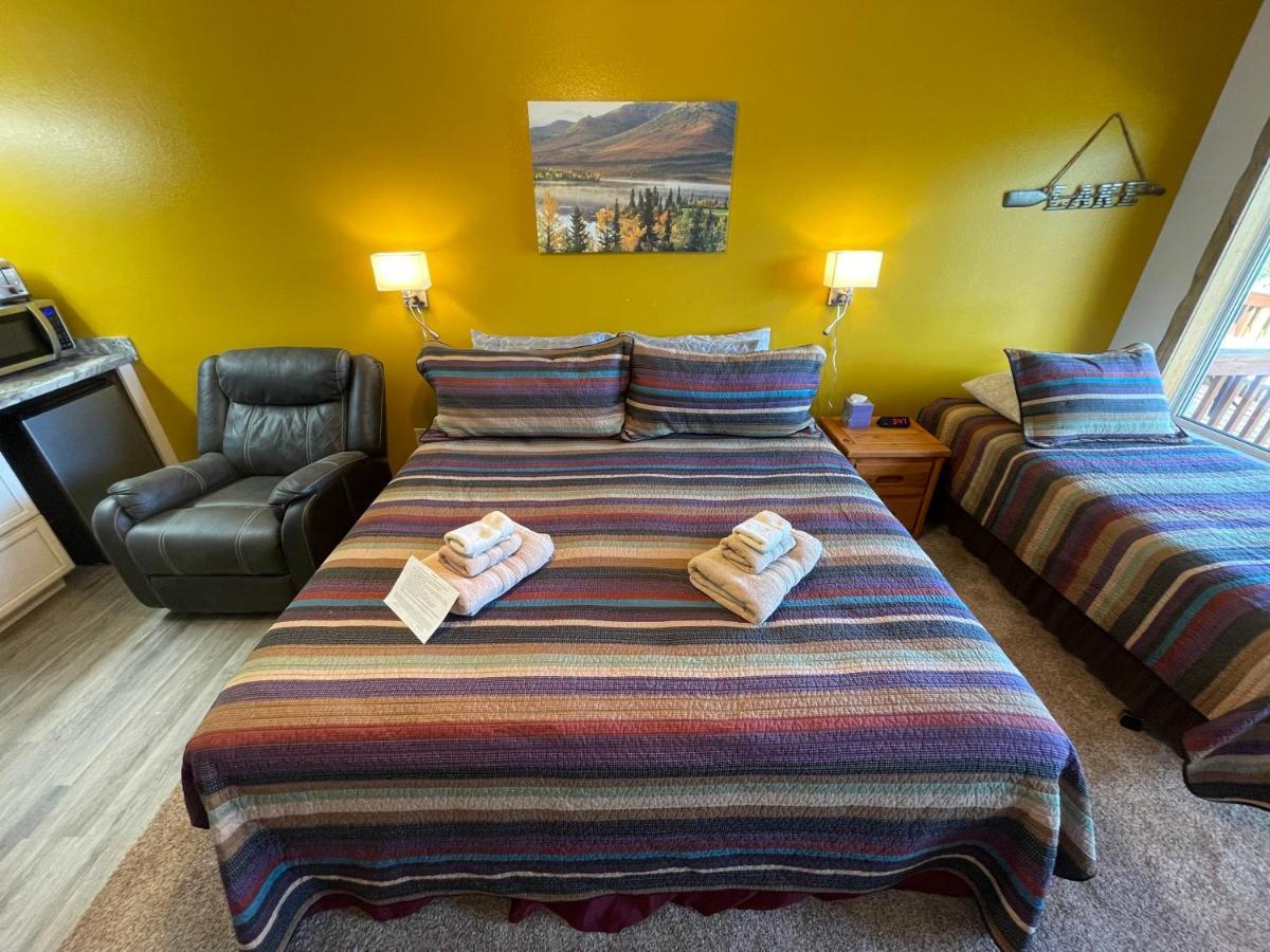 הילי Denali Lakeview Inn מראה חיצוני תמונה