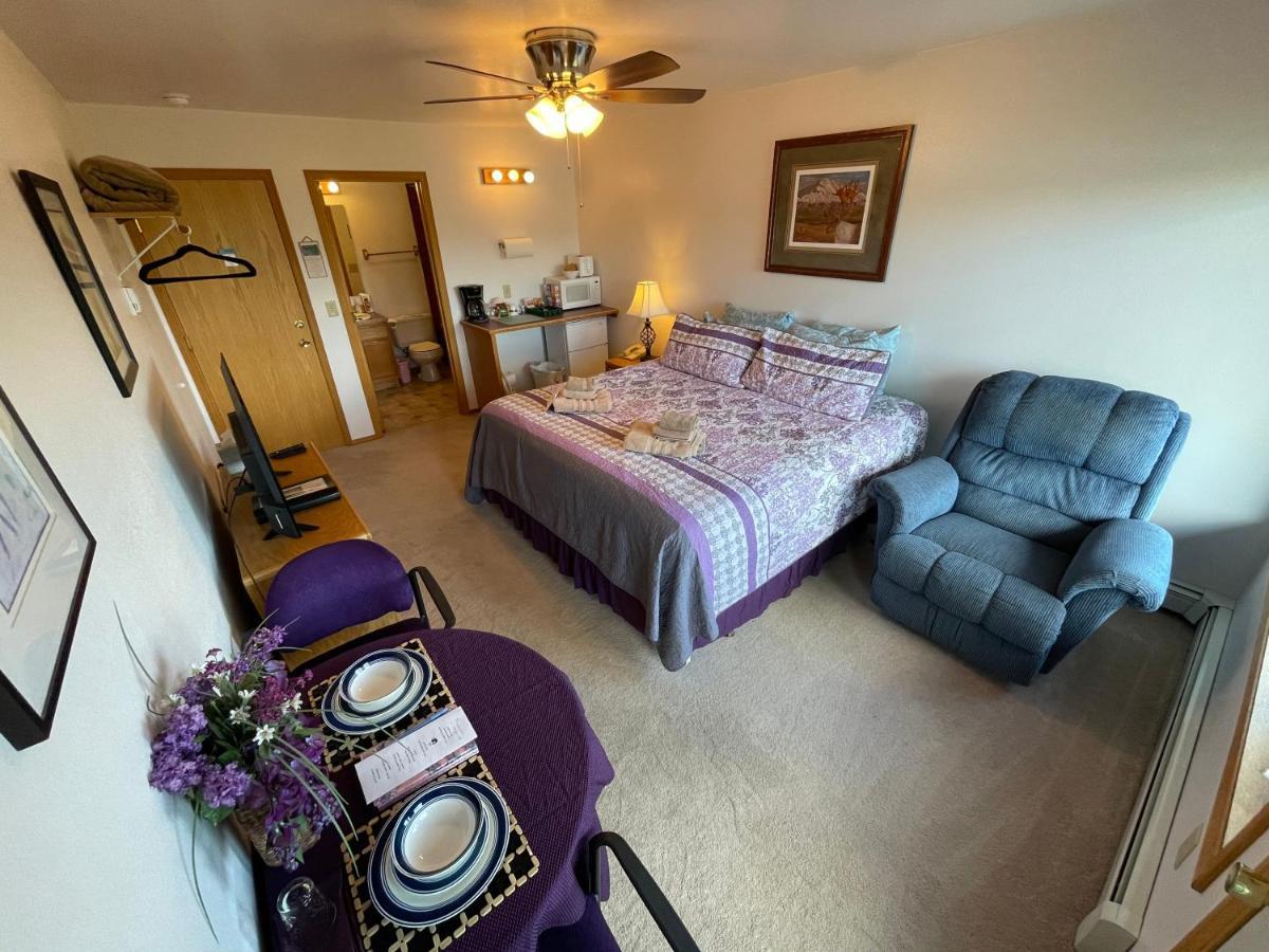 הילי Denali Lakeview Inn מראה חיצוני תמונה