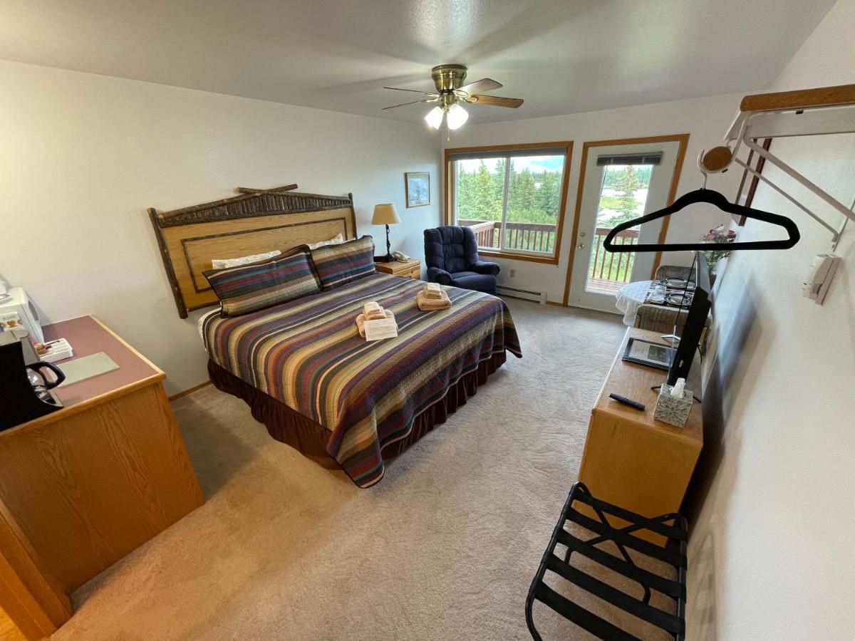 הילי Denali Lakeview Inn מראה חיצוני תמונה